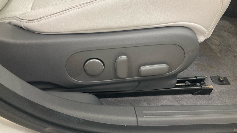 Hyundai IONIQ 5 168kW Ultimate 84 kWh 5dr Auto [Tech Pack] Electric Hatchback